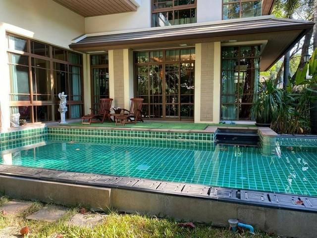 ขายด่วนบ้านเดี่ยว3ชั้น พร้อมสระว่ายน้ำ แสนสิริสุขุมวิท67  6ห้องนอน 7ห้องน้ำ ใกล้BTSพระโขนง