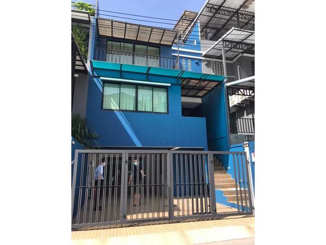 6 ห้องนอน 5ห้องน้ำ ซอยลาดพร้าว41