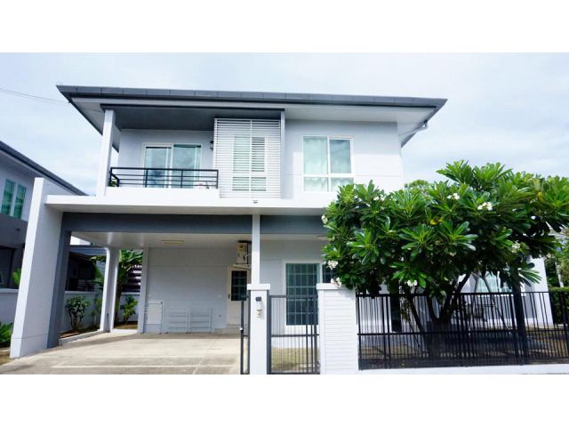 ขาย/เช่า บ้านเดี่ยวหมู่บ้าน แลนด์ แอนด์ เฮ้าส์ ถ.เชียงใหม่-แม่โจ้