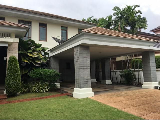 For Rent บ้านเดี่ยว 2 ชั้น หมู่บ้านนาราสิริ พัฒนาการ-ศรีนครินทร์ ซอยศรีนครินทร์ 20 ใกล้จุดขึ้น-ลงทางด่วน