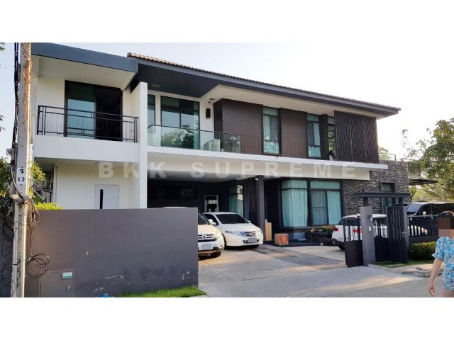 (ขาย) **บ้านเดี่ยว 2 ชั้น หมู่บ้านมัณฑนา ประชาอุทิศ 72 เนื้อที่ 111.1 ตรว. เเปลงมุม ติดสวน**