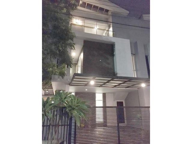 ให้เช่าบ้านแฝด หมู่บ้านไอดีไซน์ วิภาวดีรังสิต