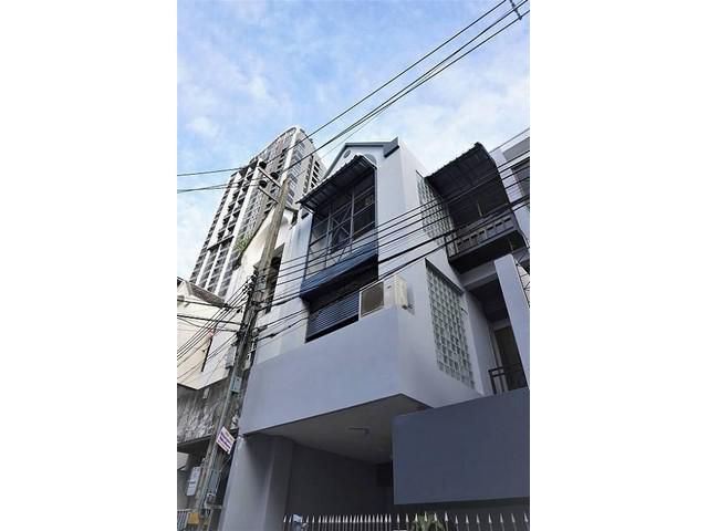 ให้เช่าอาคาร 3 ชั้น 270ตรม สุขุมวิทกล้ BTS พระโขนง