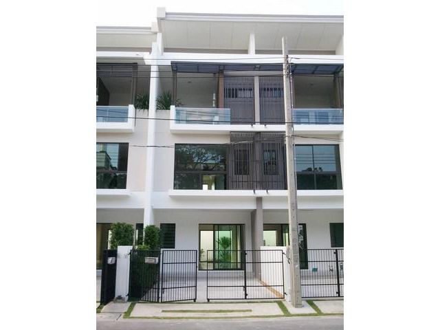 ให้เช่าบ้าน หมู่บ้าน ดอะเทอเรส รามอินทรา65