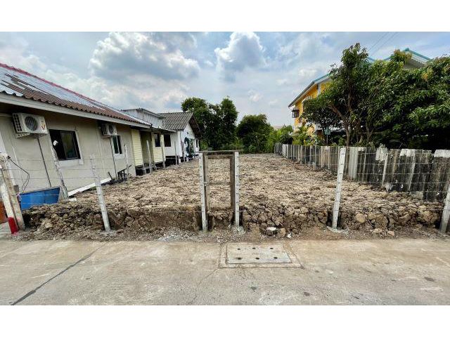 ขายที่ดินถมแล้ว ซอยลาดพร้าว 101 ใกล้รถไฟฟ้าขายที่ดินเปล่า ซอยลาดพร้าว 101 ขนาด 72 วา