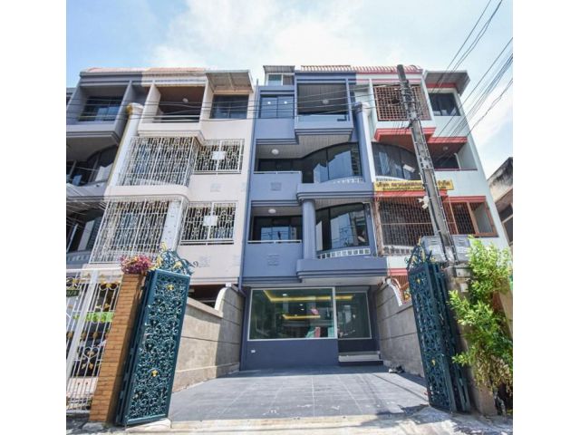 บ้าน-โฮมออฟฟิต 5 ชั้น ถ.เจริญนคร ซอย16 ใกล้ BTS