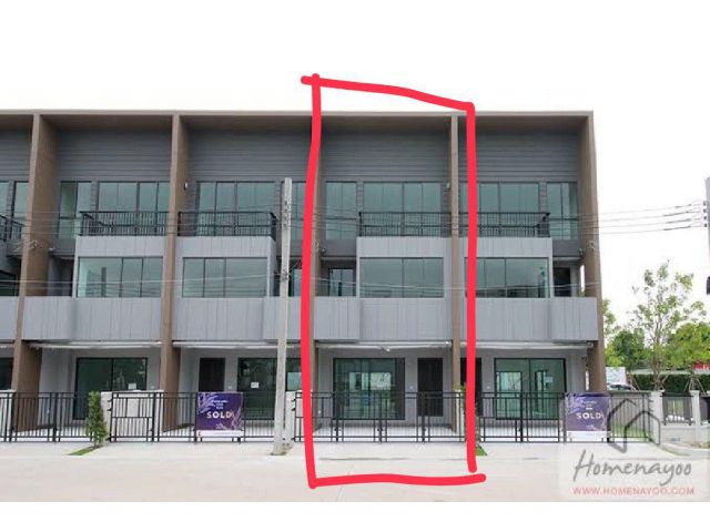 ขายทาวน์โฮม 2 ชั้น ขนาด 22.1 ตรว. พร้อมเฟอร์ทั้งหลัง คุ้มมาก