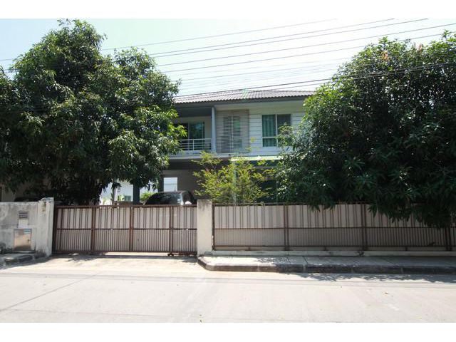 หมู่บ้านพฤกษ์ลดา บ้านเดี่ยว 2 ชั้น