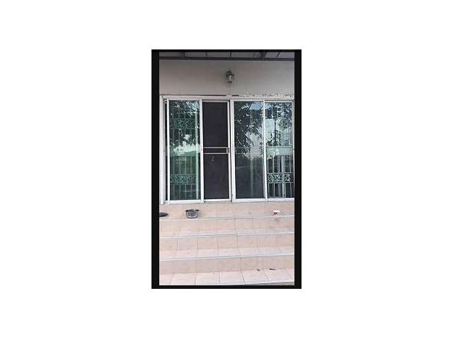 PJH260 ขายบ้าน ที่ดิน 180 ตรว 2 ชั้น 4 ห้องนอน 4 ห้องน้ำ ถนนขุมทอง