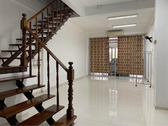 บ้านให้เช่าในซอย จิ้ปดำริห์ , ถนนสุทธิสาร บ้านทำใหม่ทั้งหลัง มี แอร์ 3 เครื่อง