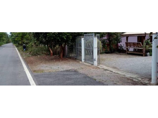 PR471ขายที่ดินพร้อมบ้านเนื้อที่3ไร่3งาน25ตรว จ. สมุทรสงคราม ด่วนราคาพิเศษ สามารถต่อรองราคาได้