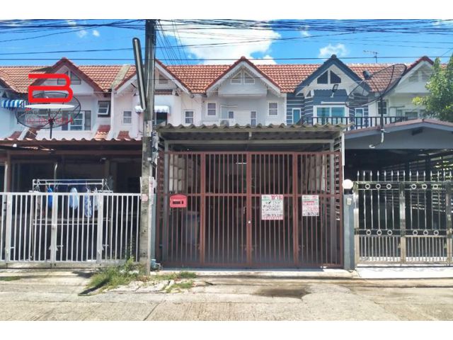 ทาวน์เฮาส์ 2 ชั้น โครงการ แมกไม้ สายน้ำ เนื้อที่ 23 ตรว. ซอยศรีสมาน 6 ปากเกร็ด นนทบุรี