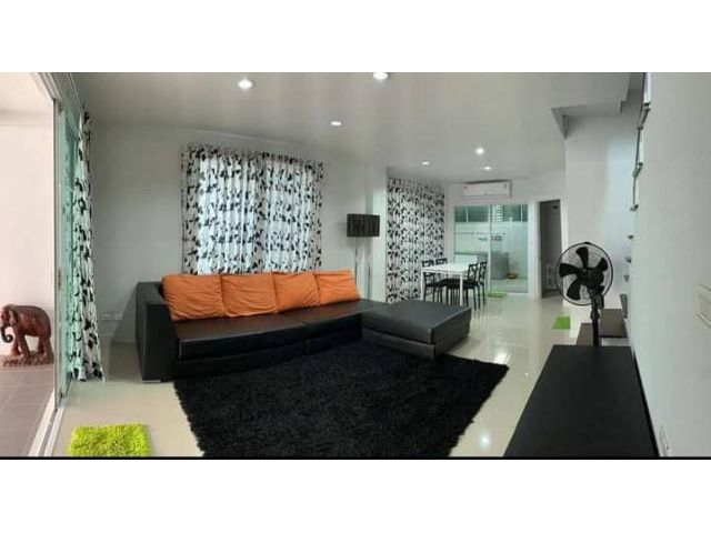 ขาย ทาวน์โฮม 3 ชั้น ทาวน์พลัส เกษตร - นวมินทร์