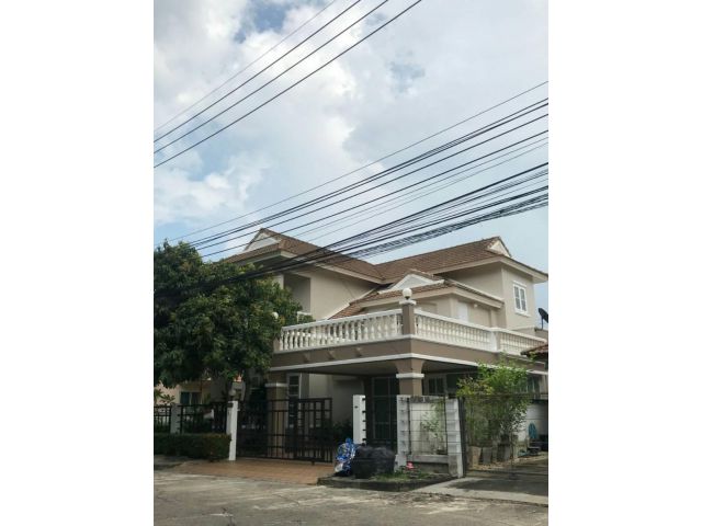 โครงการหมู่บ้านลลิล  ถ.สุขาภิบาล 5