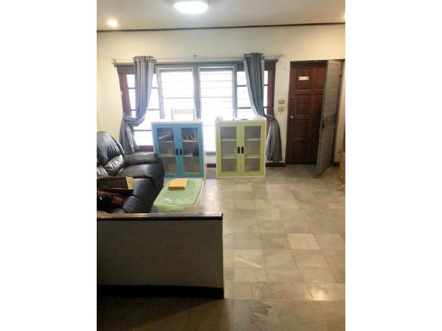 ลดครั้งที่3 รามอินทรา40 3ชั้น  4นอน 3 น้ำ22ตรว.