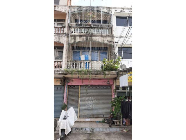 ✅ ขายอาคารพาณิชย์ 3 ชั้น 16 ตารางวา พระยาสุเรนท์ ซอย4 (68)