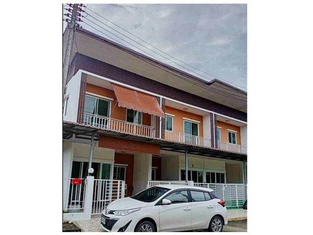 ขาย/เช่า เทาวเฮาส์ 6 กม. จากเซ็นทรัลเฟสติวัล ถ.เชียงใหม่-ดอยสะเก็ด