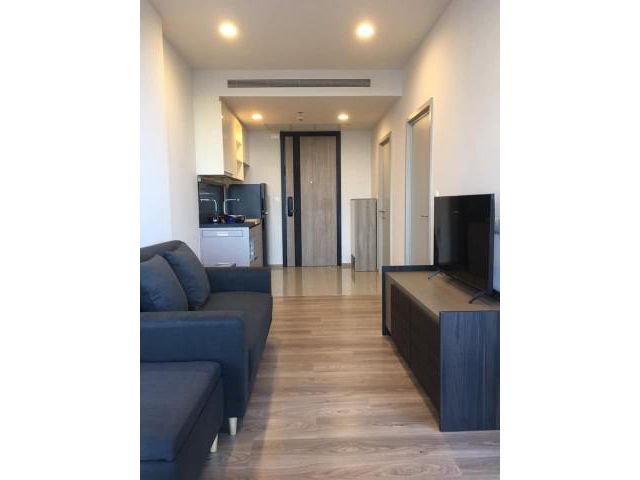 Condo for RENT at OKA HAUS Sukhumvit 36    Size 35 on 12A/F , 1 bed 1 bath (shower),
