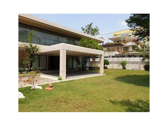 ขาย บ้าน สุขุมวิท เอกมัย 3ห้องนอน ปรีดีพนมยงค์