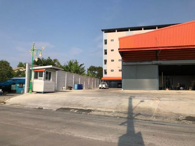 ให้เช่าโกดัง  ซอยธนสิทธิ์ เทพารักษ์ บางปลา สมุทรปราการ