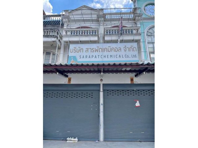 ให้เช่าอาคารพาณิชย์ 3ชั้น 2 คูหาทะลุถึงกัน มีชั้นลอยและดาดฟ้า ตลาดบางใหญ่ ใกล้เซ็นทรัลเวสเกต