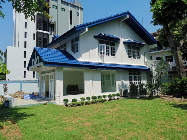 บ้านเดี่ยว2 ชั้น ซอยธารารมย์2 หรือเข้าเอกมัย ซ.19