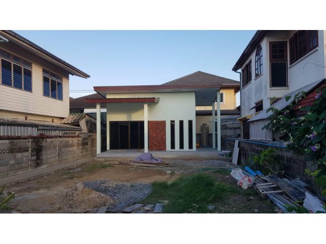 PJL313 ขายที่ดินพร้อมบ้าน1หลัง ชั้นเดี่ยว ที่ดินโฉนดถมแล้ว54ตรว