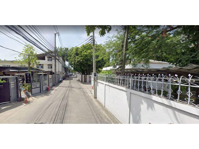 ขายที่ดินพร้อมสิ่งปลูกสร้าง ซอยเย็นอากาศ 3 (ยานนาวา)