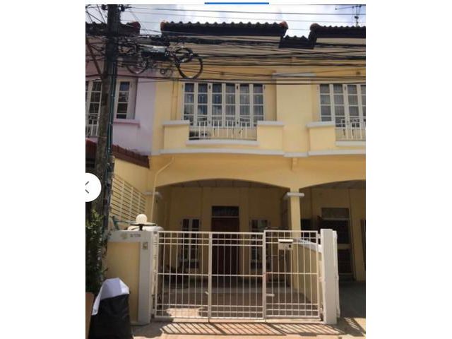 ให้เช่าทาวน์โฮม  หมู่บ้านสรานนท์ ลาดพร้าว 101