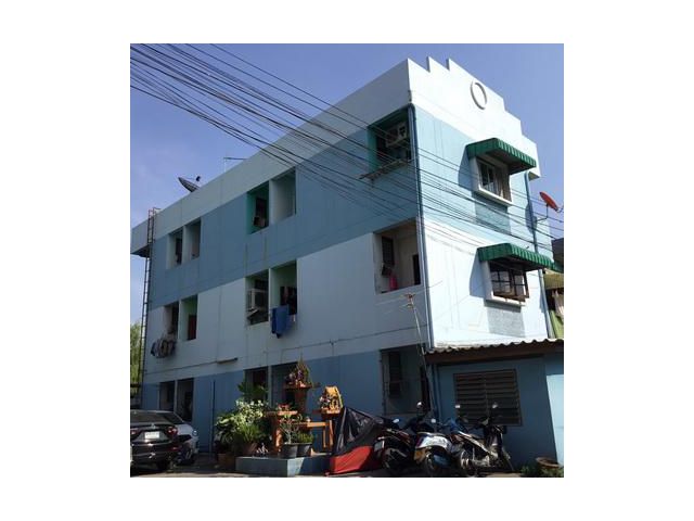 อพาร์ทเม้นท์ 97 ตารางวา 2 อาคาร เขตจตุจักร