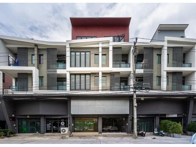 ขายโฮมออฟฟิศ4ชั้น 2 คูหา โครงการ B - Avenue สุขาภิบาล5 ย่านวัชรพล สุขาภิบาล5 สายไหม ติดถนนใหญ่