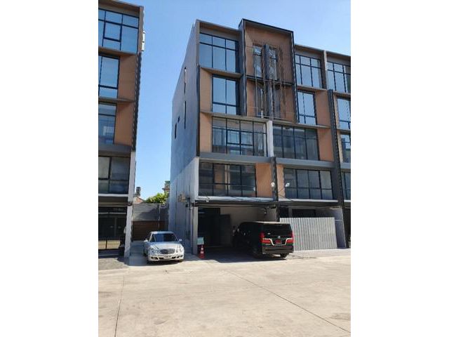 ให้เช่าโฮมออฟฟิศ 5ชั้น มีลิฟท์ สุขุมวิท อ่อนนุช