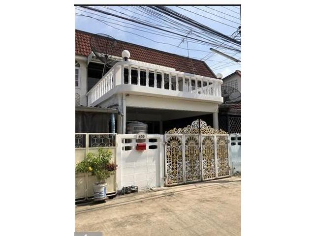 ให้เช่าทาวน์โฮม2 ชั้น ประชาชื่น ใกล้โลตัส