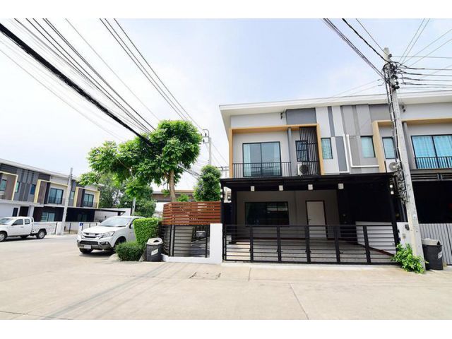 PJTH354 ขายบ้าน ทาวน์โฮม เดอะคอนเนค 37 หลักสี่-ดอนเมือง หลังมุม 30.2 ตร.ว.