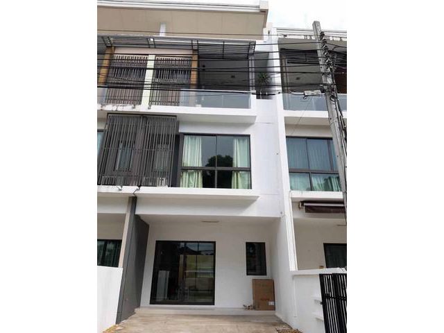 ให้เช่าทาวน์โฮม หมู่บ้านเดอะเทอเรส รามอินทรา65