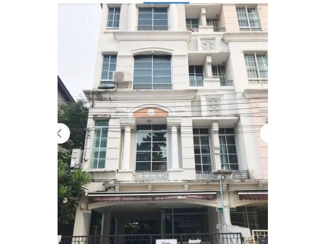 ให้เช่าทาวน์โฮม4ชั้น บ้านกลางเมือง พระรามเก้