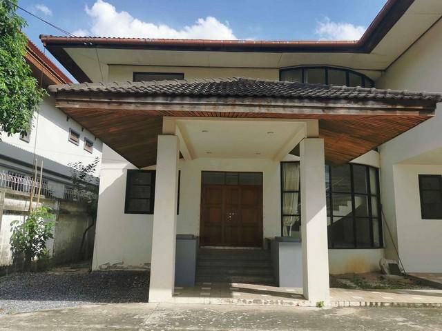 ให้เช่าบ้านเดี่ยว ลาดพร้าว64 ใกล้ MRT สุทธิสาร