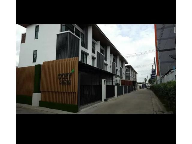 ให้เช่าทาวน์โฮม 3 ชั้นโครงการ Cozy