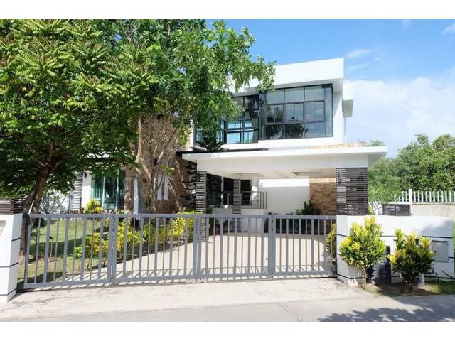 ขายบ้านพักตากอากาศหัวหิน ซอย 9 147 ตรว.seaview