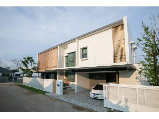 R7บ้านแห่งการพักผ่อน พร้อมสระว่ายน้ำส่วนตัว