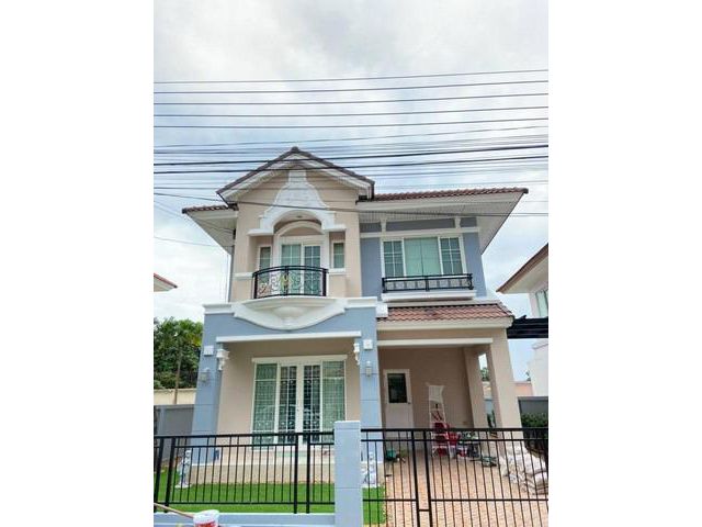 ขายด่วน ขายบ้านเดี่ยวบ้านตกแต่งใหม่น่าอยู่มาก หมู่บ้านเดอะวิลล่า ท่าอิฐ ปากเกร็ด นนทบุรี