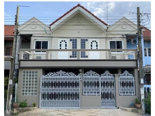 ให้เช่าทาวน์โฮม2 ชั้น เฉลิมพระเกียรติ ร9 ซอย 17