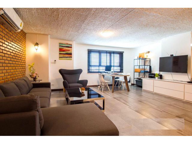 ขาย/เช่า คอนโดนครพิงค์ ใกล้ห้างเซ็นทรัลกาดสวนแก้ว 1 กม.จากห้างเมญ่า