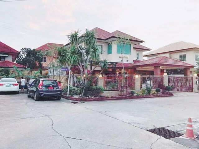 บ้านเดี่ยว ร่มเกล้า หมู่บ้าน เคซีเนเชอรัลวิลล์ ร่มเกล้า 11 หลังมุม 66 ตร.ว. ใกล้โรบินสัน - 05637