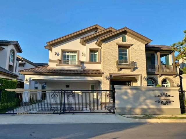 ให้เช่าบ้านเดี่ยว 2ชั้น หมู่บ้าน นันทวันบางนา -กม. 7 ติดกับเมกะบางนา  มุมหน้าสวน