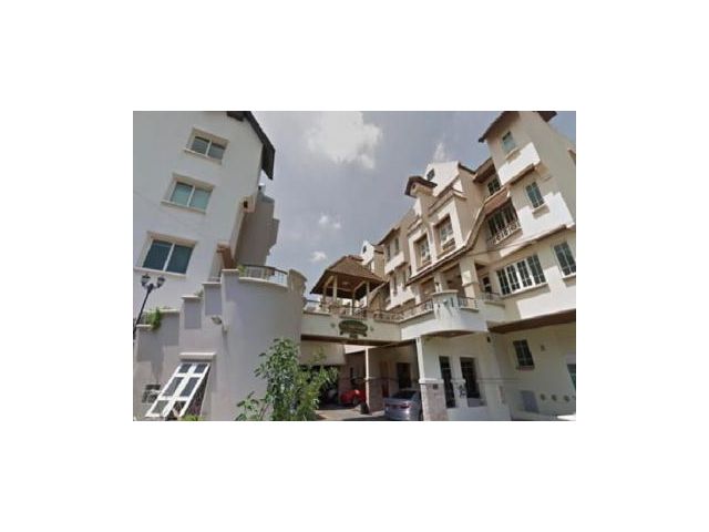 หมู่บ้านบุษราคัม เพลส ซอยลาดพร้าว18