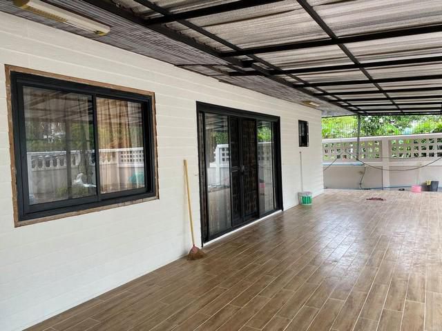 ให้เช่าบ้านเดี่ยว  รีโนเวทใหม่  2 หลังติดกัน ย่านพระราม9 ซอย 46 ใกล้เดอะไนน์พระราม9 ใกล้ทางด่วน