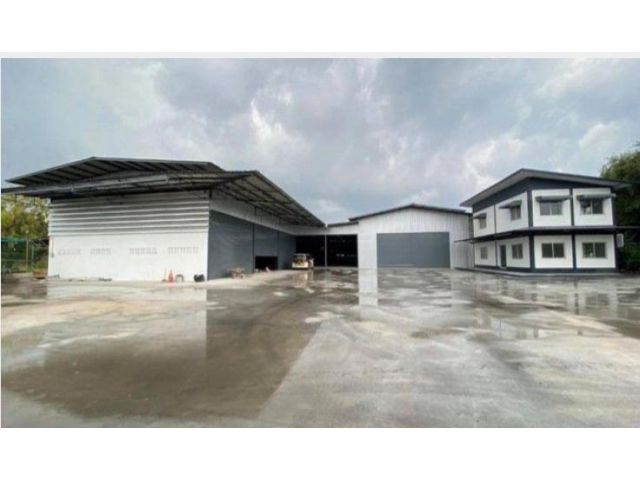 NG7โกดังให้เช่าและขาย  พร้อมสำนักงาน เลียบมอเตอร์เวย์ อ.ศรีราชา ชลบุรี  700ตรว 2,000ตรม  ติดต่อคุณ สมศักดิ์ Tel: 098268