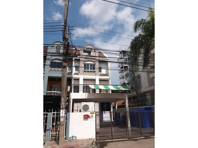 Wโฮมออฟฟิศ 4 ชั้น ปากซอย ลาดพร้าว 91