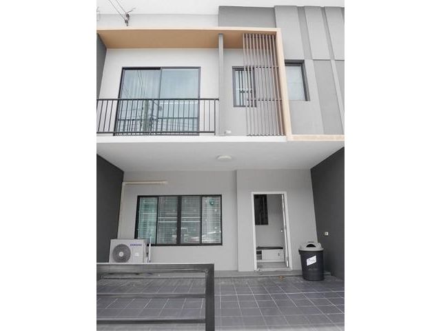 CT25ให้เช่าทาวน์โฮม 2ชั้น โครงการเดอะคอนเนค ดอนเมือง เทิดราชัน31เนื้อที่ 21ตรว 3นอน 2น้ำ จอดรถ 2คัน